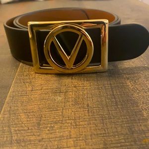 Black and Gold Valentino Belt